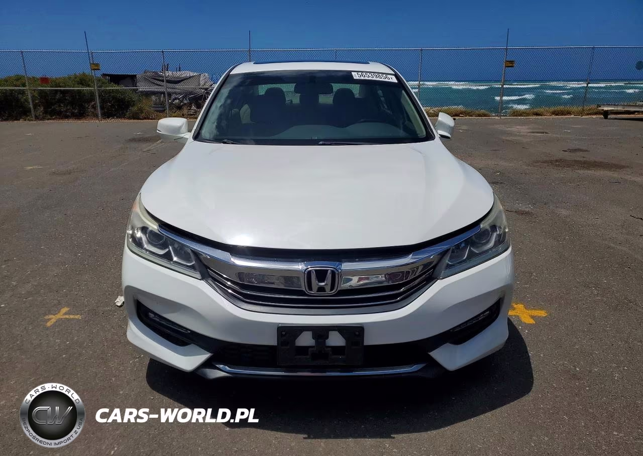2017 Honda Accord Exl VIN:1HGCR3F86HA010573 - 5