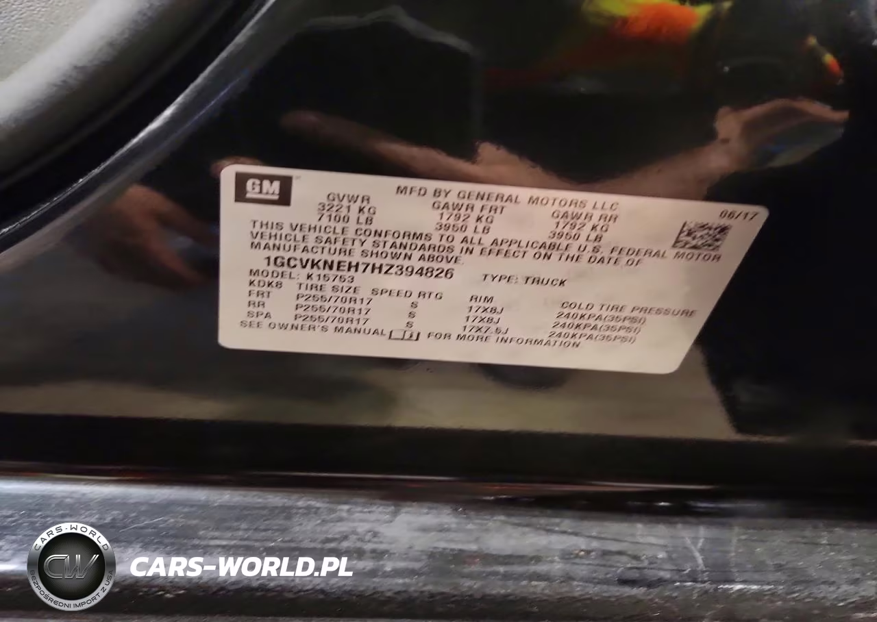 2017 Chevrolet Silverado K1500 VIN:1GCVKNEH7HZ394826 - 12