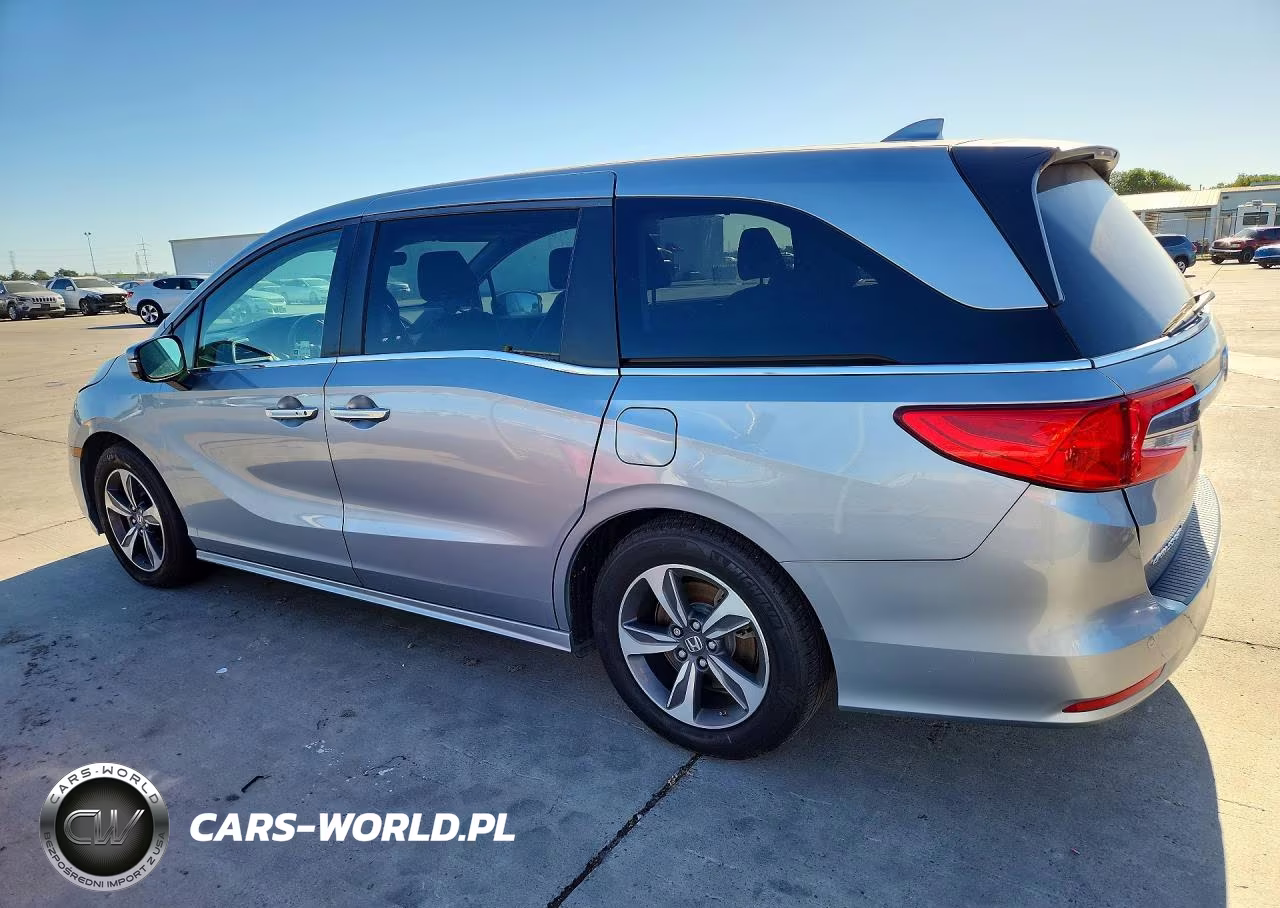 2019 Honda Odyssey Touring VIN:5FNRL6H86KB098449 - 2