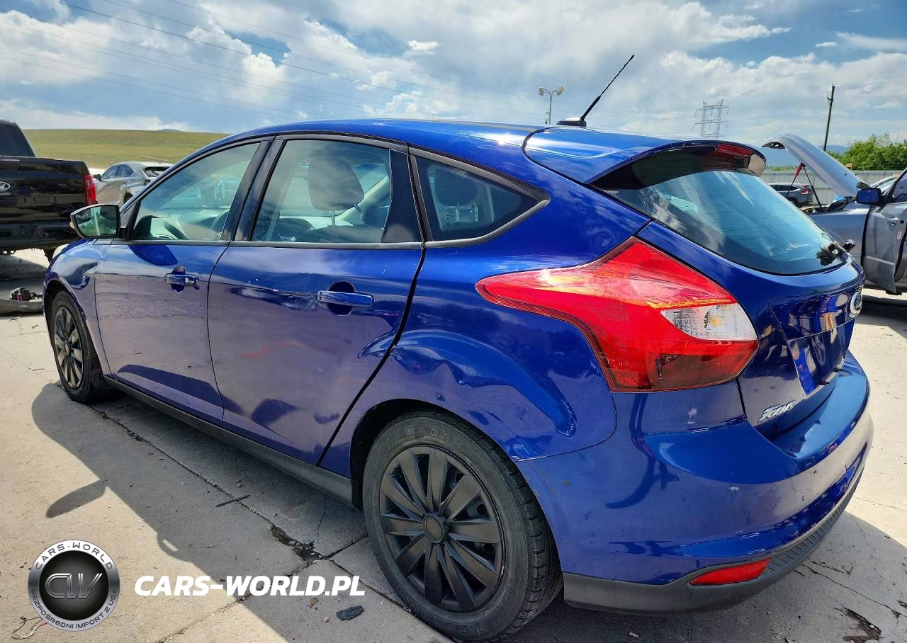 2012 Ford Focus Se VIN:1FAHP3K28CL343016 - 2