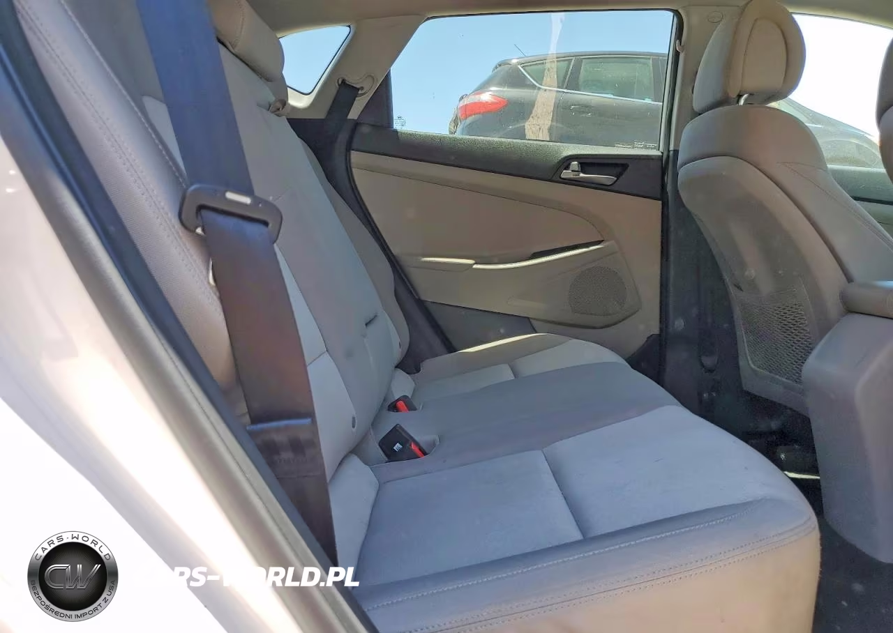 2016 Hyundai Tucson Sport VIN:KM8J33A20GU194928 - 11