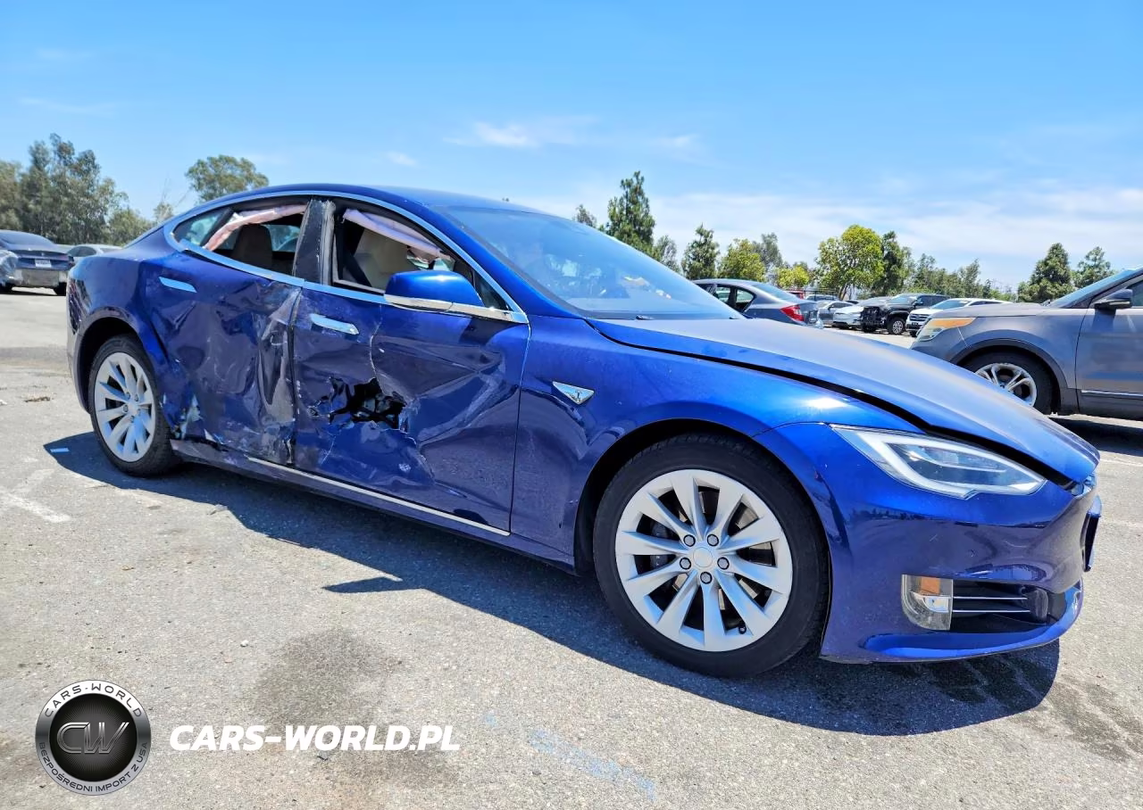 2016 Tesla Model S VIN:5YJSA1E2XGF143135 - 4