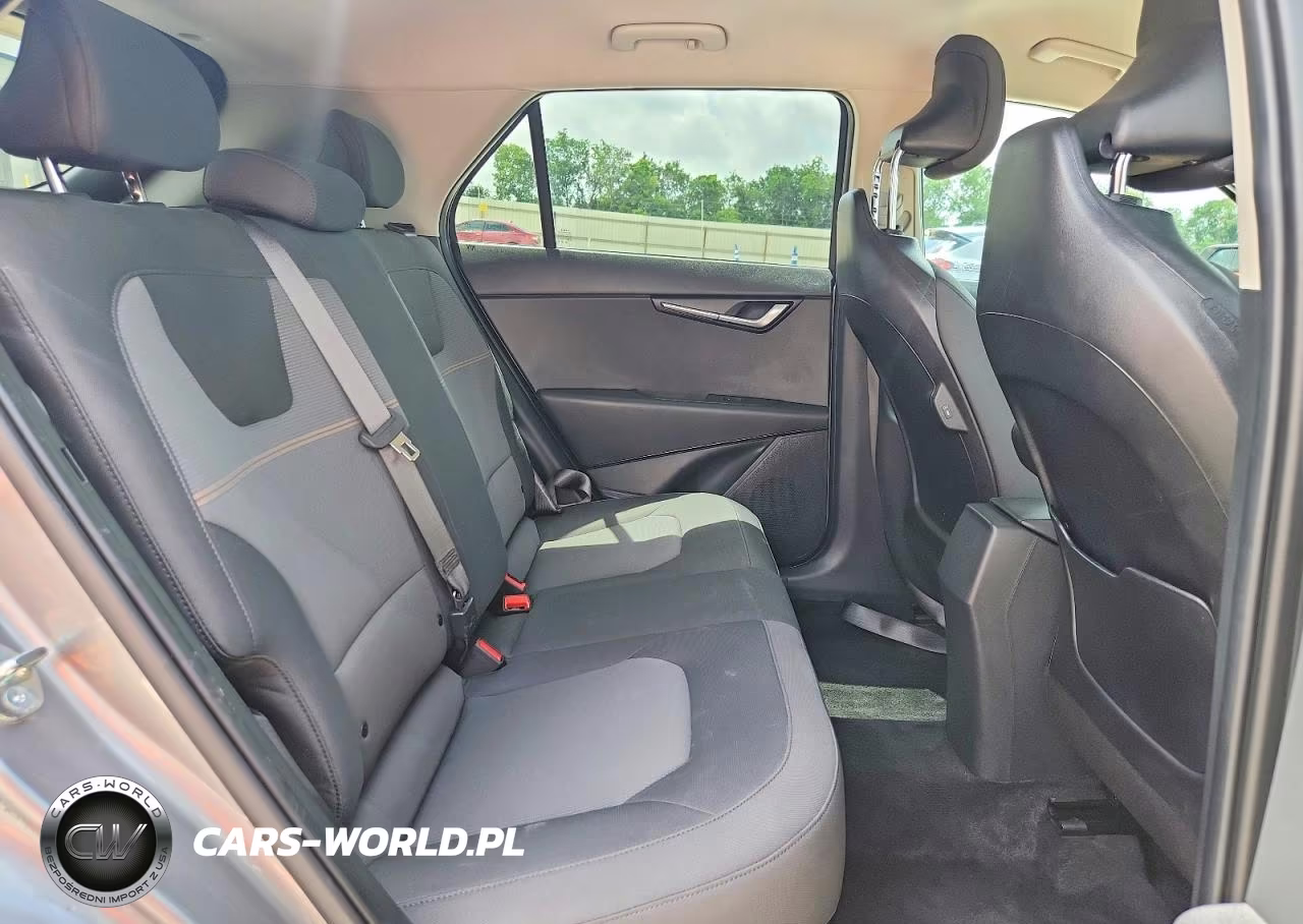 2026 Kia Niro Lx VIN:KNDCP3LE1T5327273 - 11
