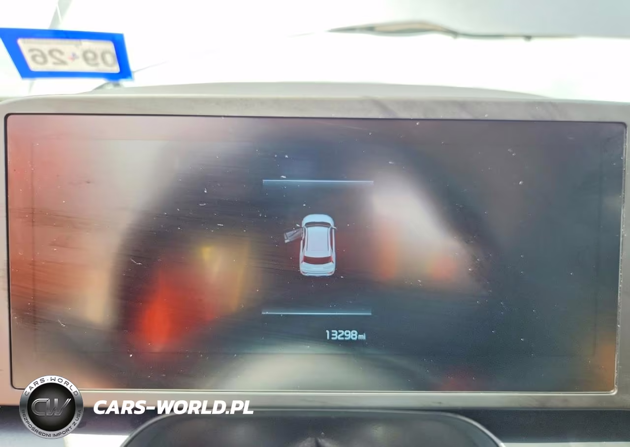 2026 Kia Niro Lx VIN:KNDCP3LE1T5327273 - 9