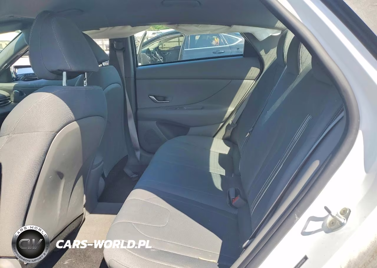 2022 Hyundai Elantra Sel VIN:5NPLM4AG6NH059455 - 10