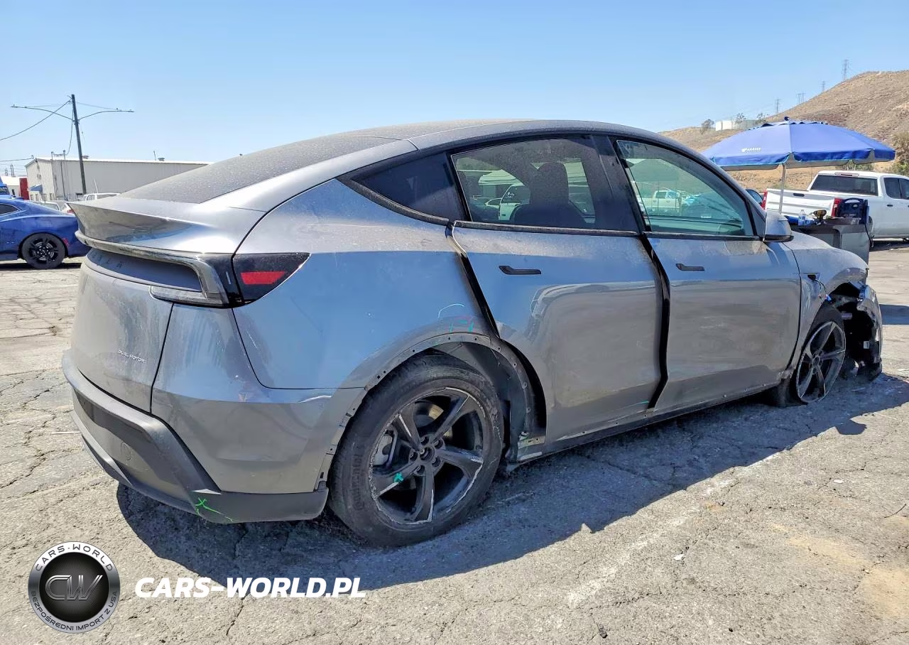 2026 Tesla Model Y VIN:7SAYGDEE2TF343637 - 3