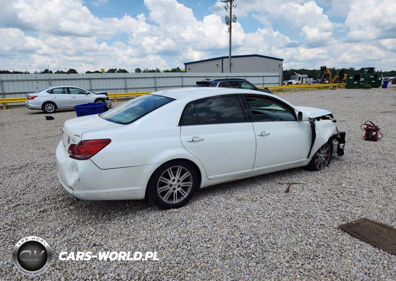 2010 Toyota Avalon Limited VIN:4T1BK3DBXAU353982 - 3