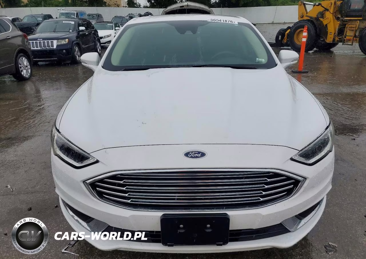2018 Ford Fusion Se Hybrid VIN:3FA6P0LUXJR172046 - 5