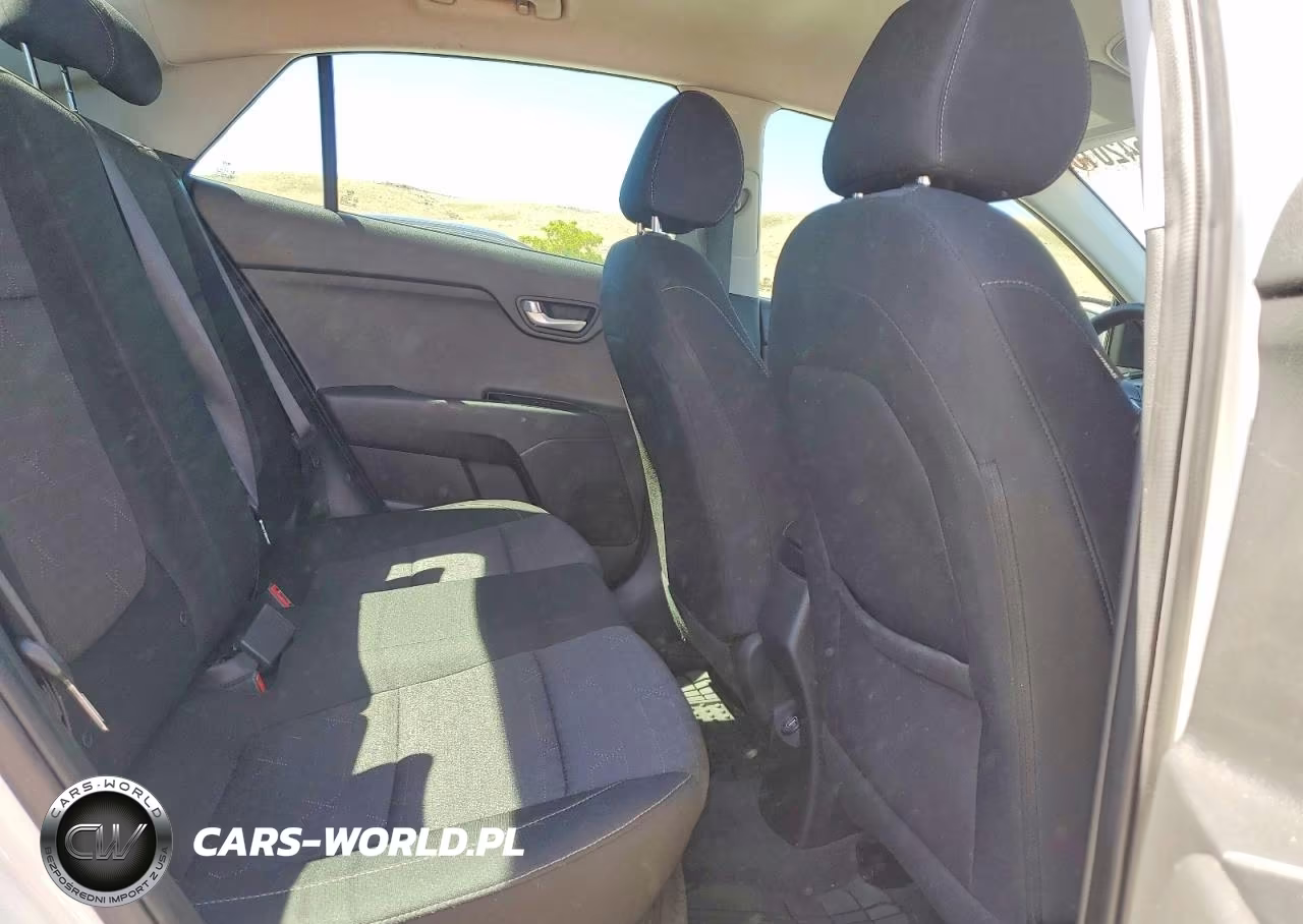 2021 Kia Rio S VIN:3KPA24AD7ME391538 - 10
