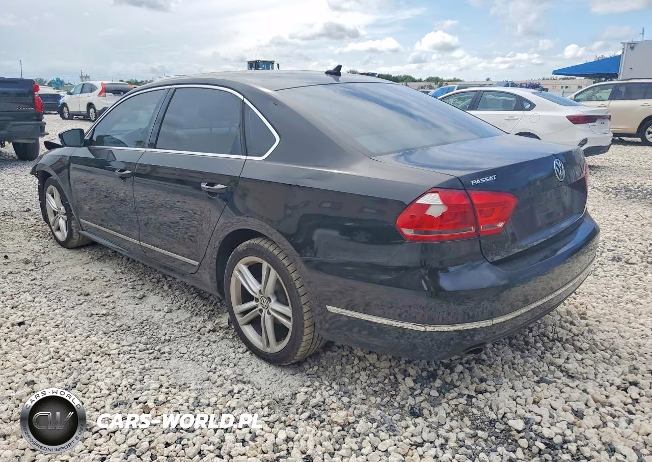 2015 Volkswagen Passat Se VIN:1VWBS7A30FC030477 - 2