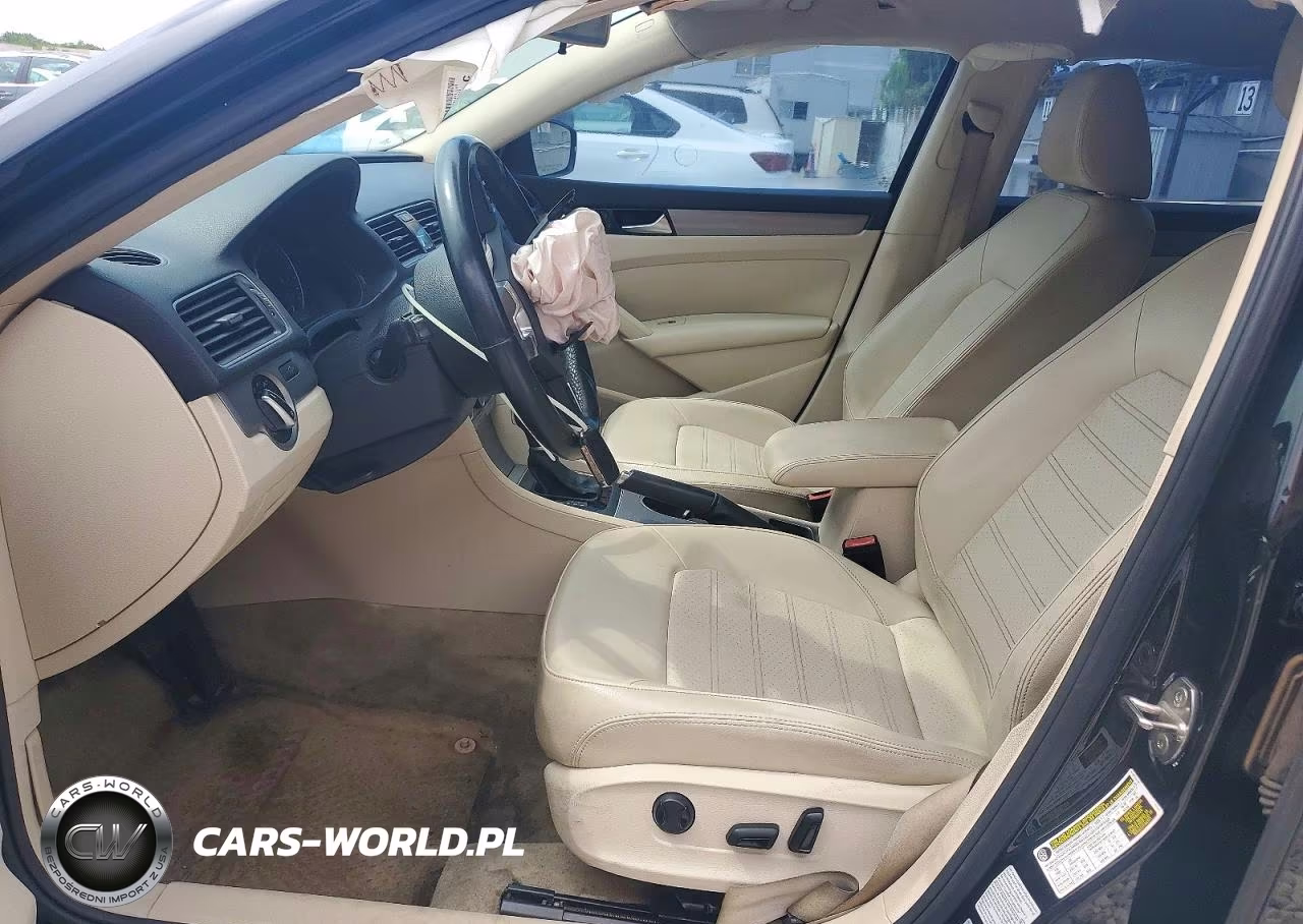 2015 Volkswagen Passat Se VIN:1VWBS7A30FC030477 - 7