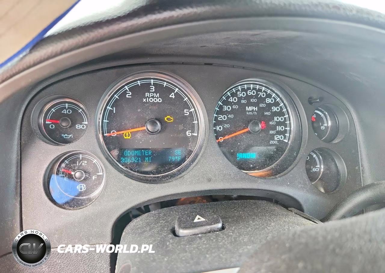 2012 Chevrolet Suburban K1500 Lt VIN:1GNSKJE77CR116270 - 9