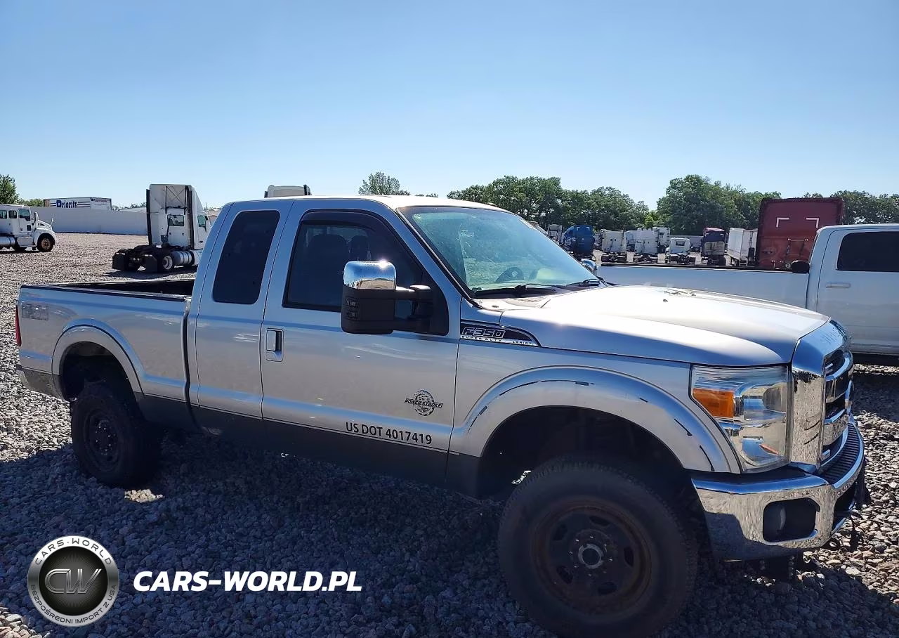 2011 Ford F350 Super Duty VIN:1FT8X3BT4BEC93852 - 4