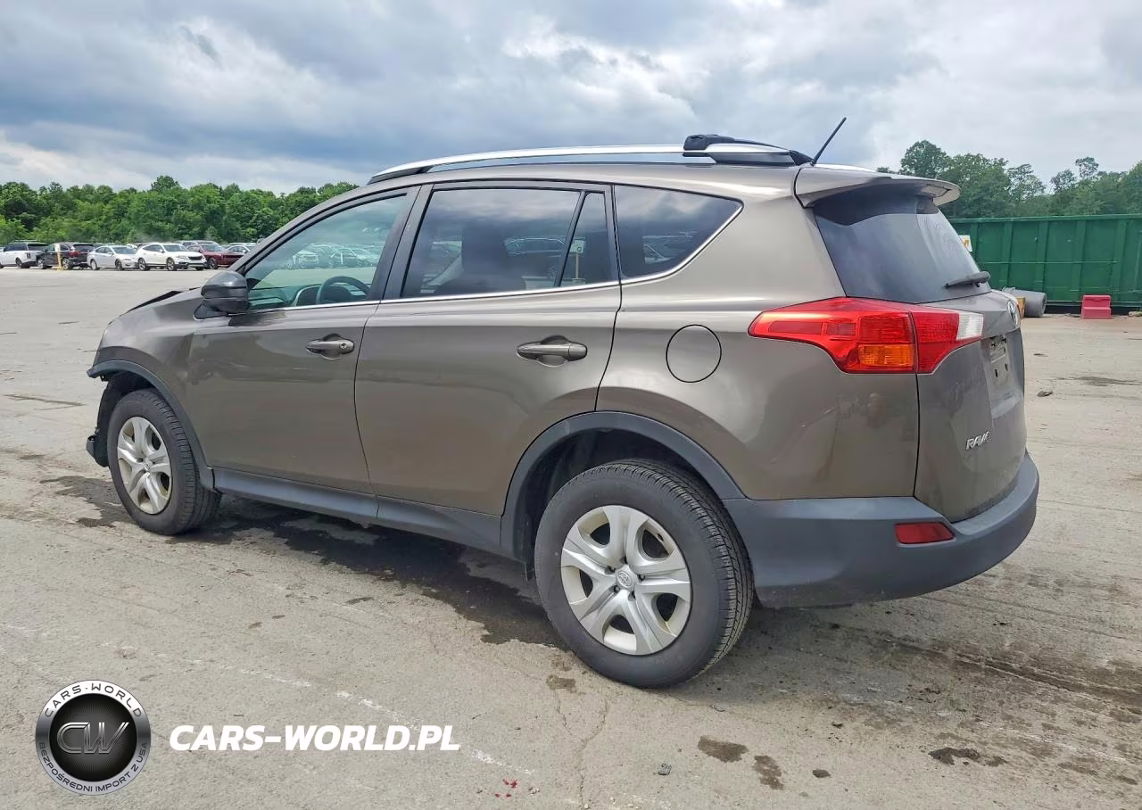 2015 Toyota Rav4 Le VIN:2T3BFREV6FW271083 - 2