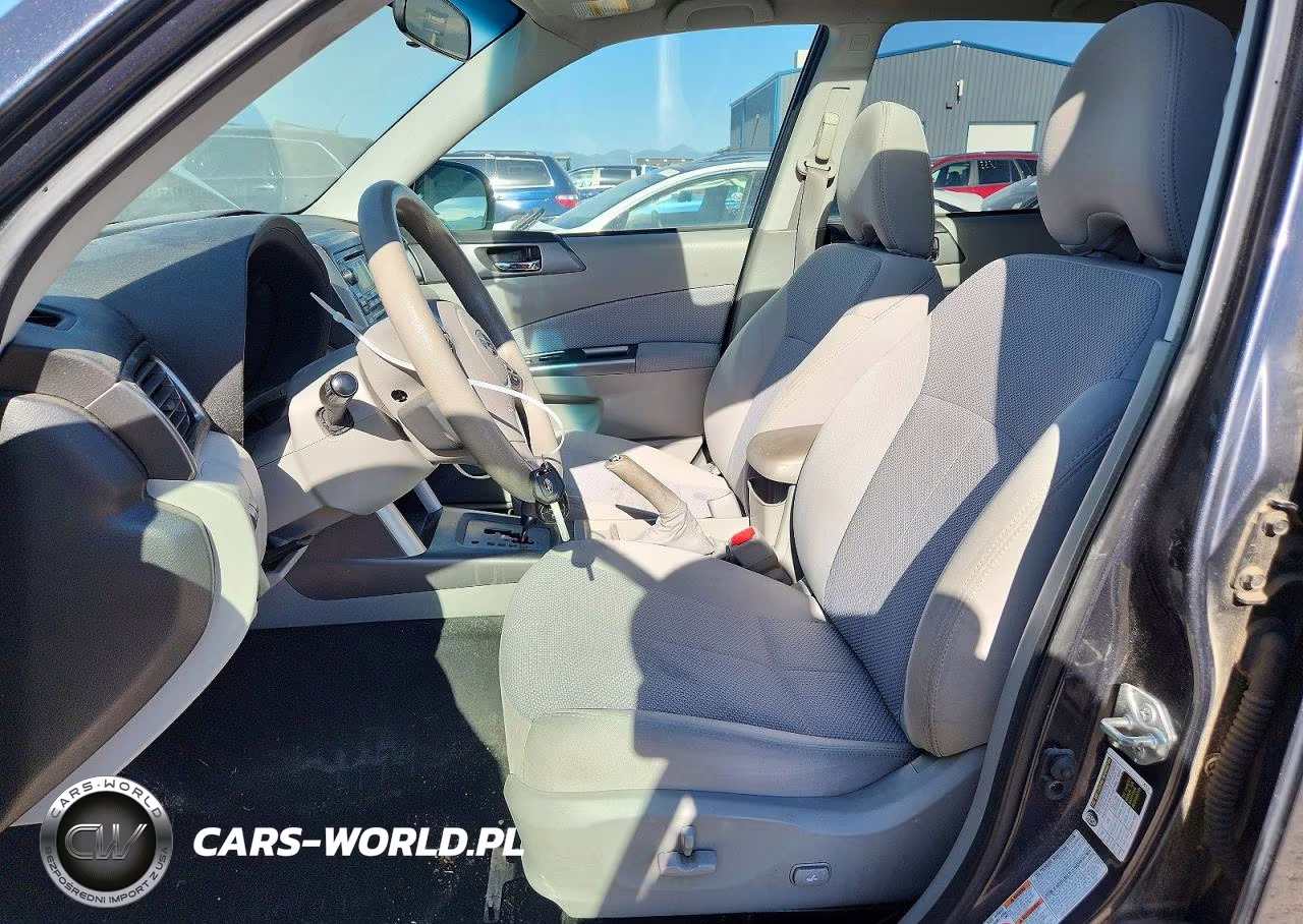 2011 Subaru Forester 2.5X Premium VIN:JF2SHADC9BH741068 - 7