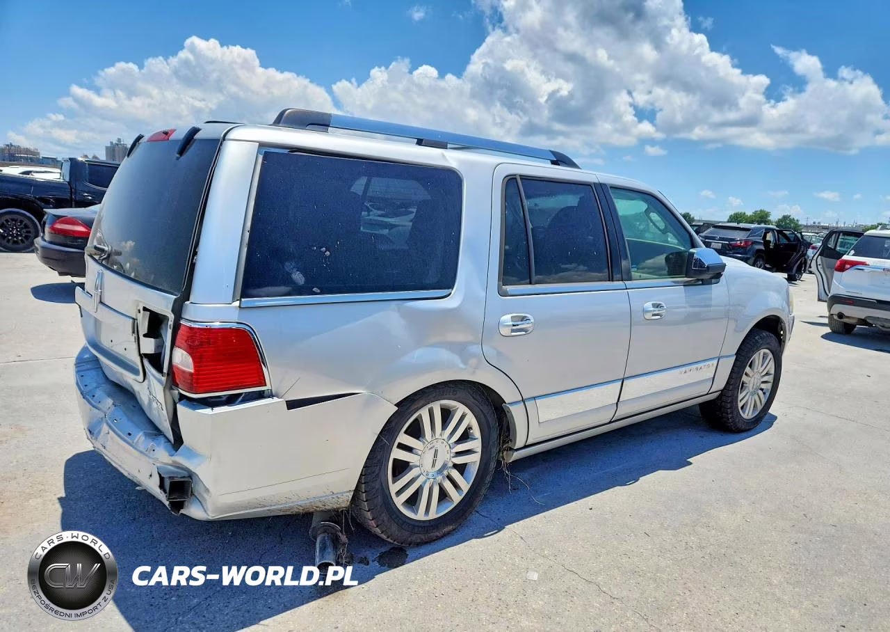 2013 Lincoln Navigator VIN:5LMJJ2H51DEL06901 - 3