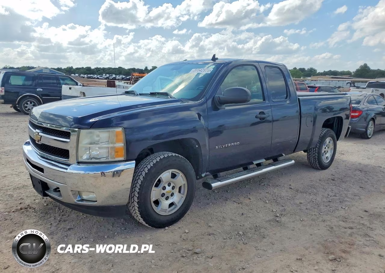 2011 Chevrolet Silverado C1500 Lt – zdjęcie 1 z 12