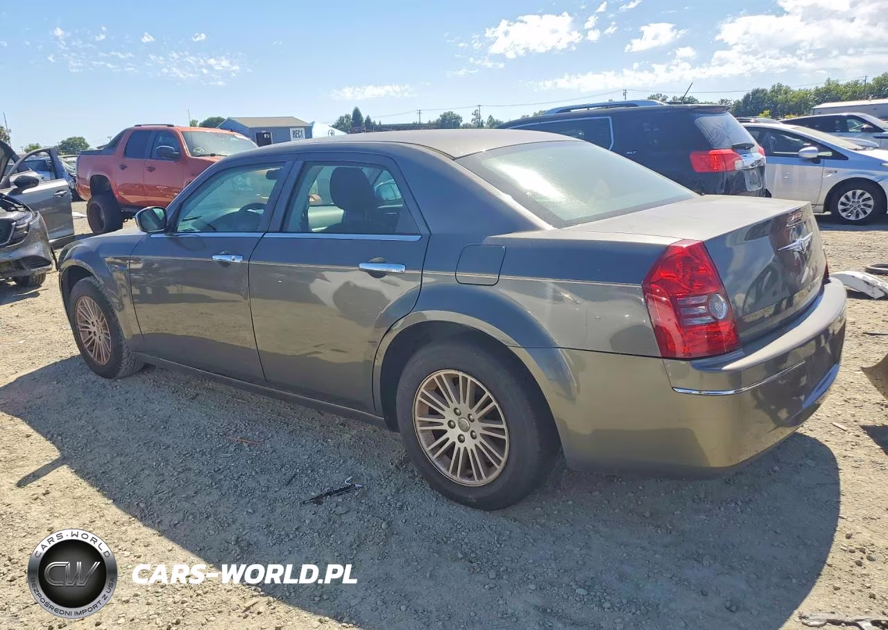 2010 Chrysler 300 Touring VIN:2C3CA4CD3AH112664 - 2
