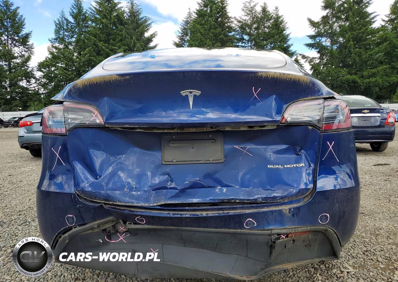2020 Tesla Model Y VIN:5YJYGDEF3LF002298 - 6