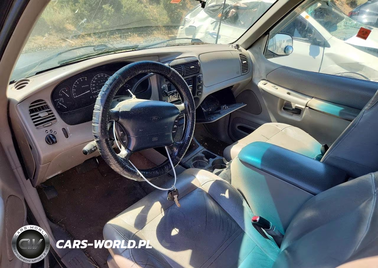 1998 Ford Explorer VIN:1FMYU24E6WUB28975 - 8