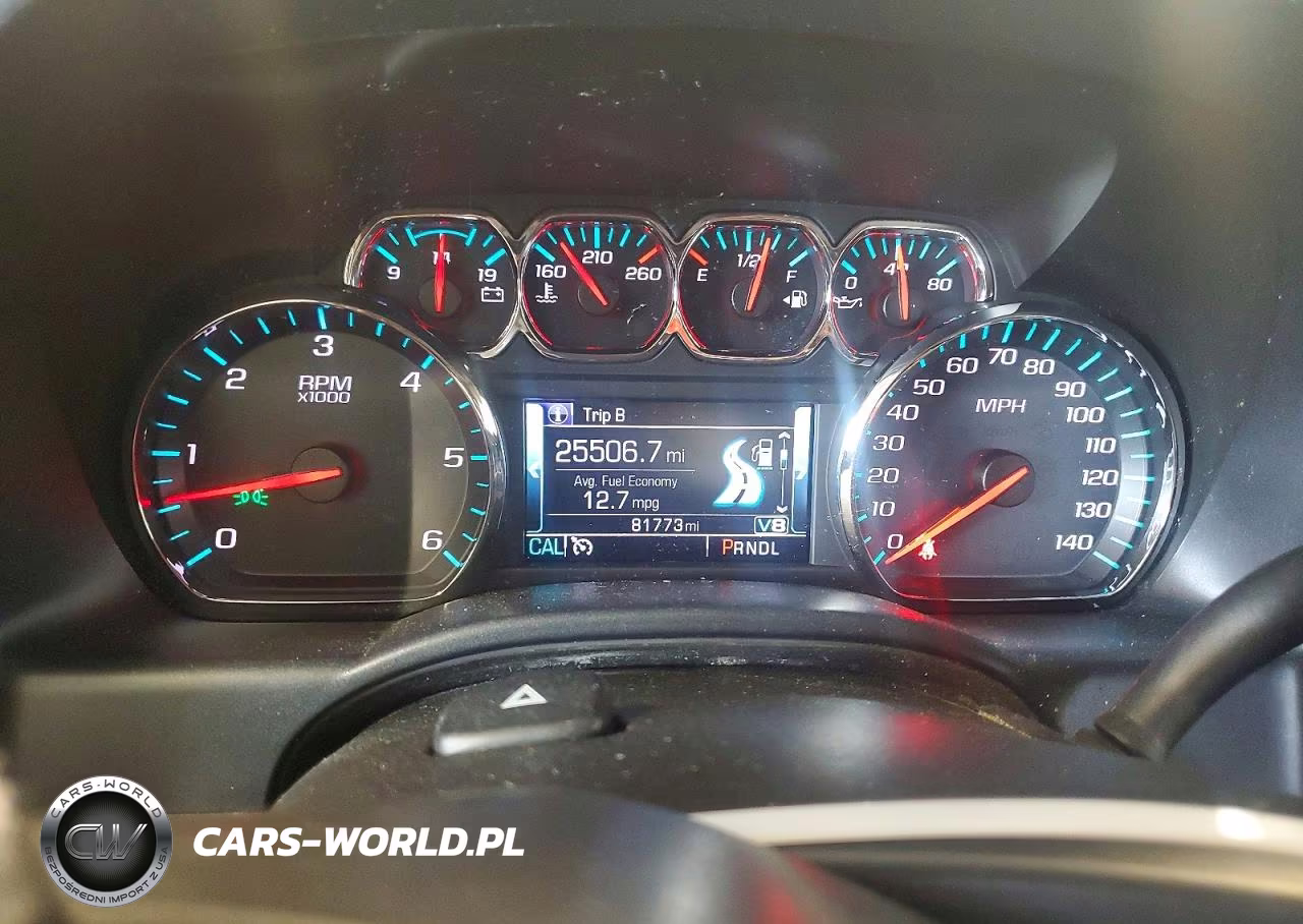 2018 Chevrolet Silverado K1500 Lt VIN:3GCUKREC3JG240255 - 9