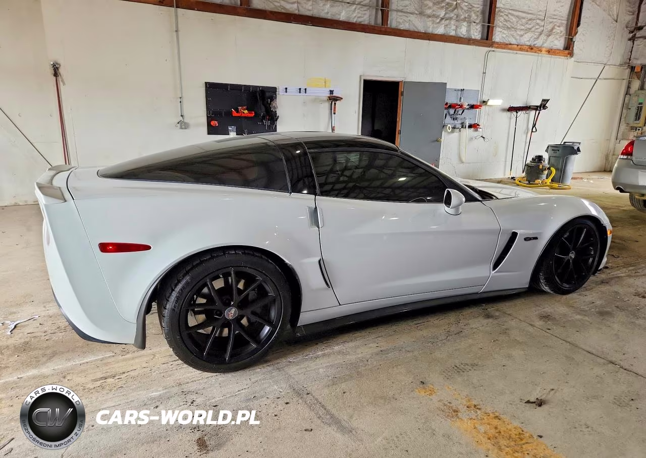 2013 Chevrolet Corvette Z06 VIN:1G1Y52DE1D5101569 - 3