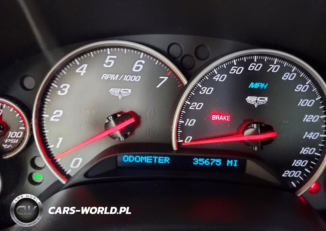 2013 Chevrolet Corvette Z06 VIN:1G1Y52DE1D5101569 - 9