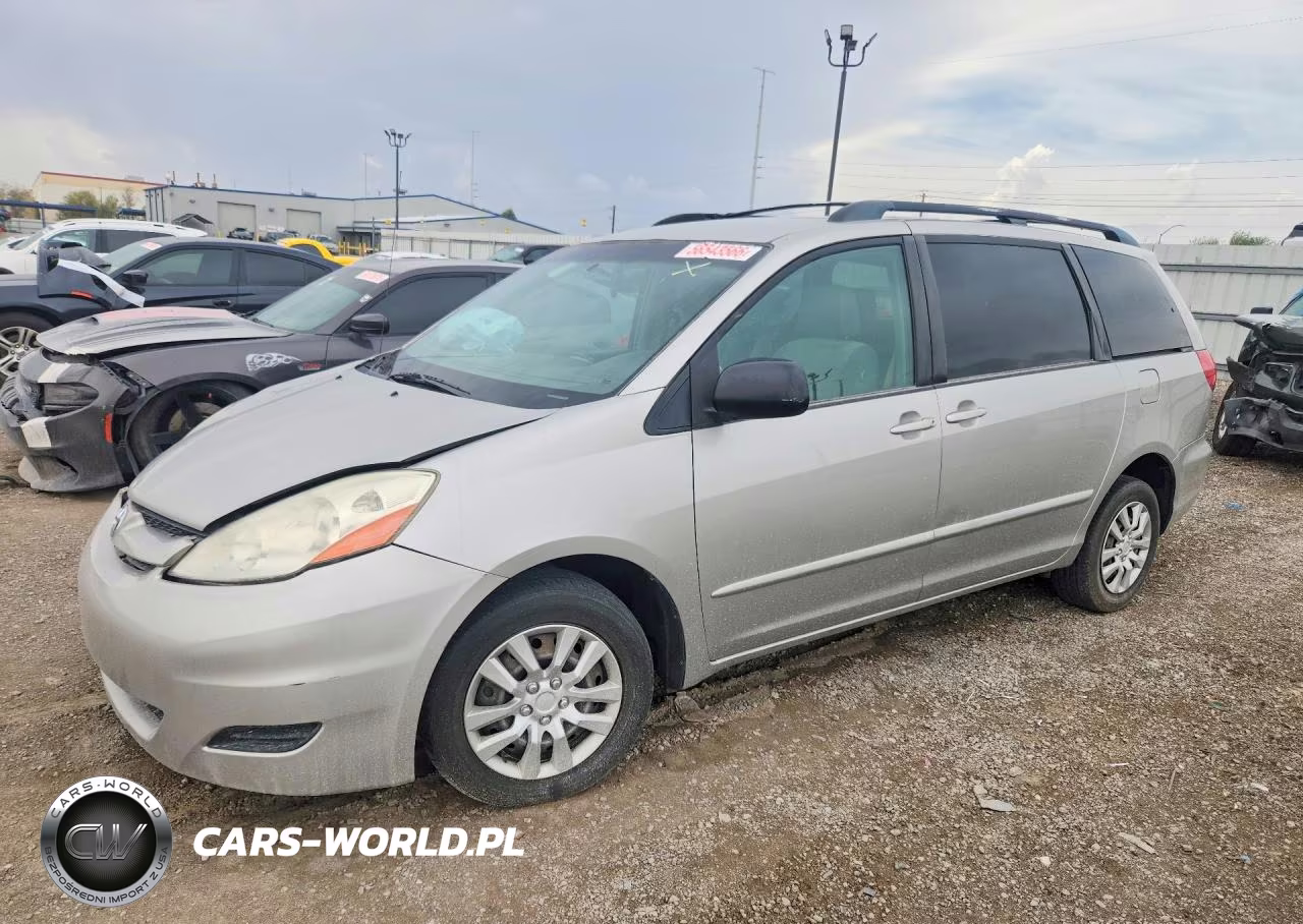 2008 Toyota Sienna Le 8-Passenger – zdjęcie 1 z 14