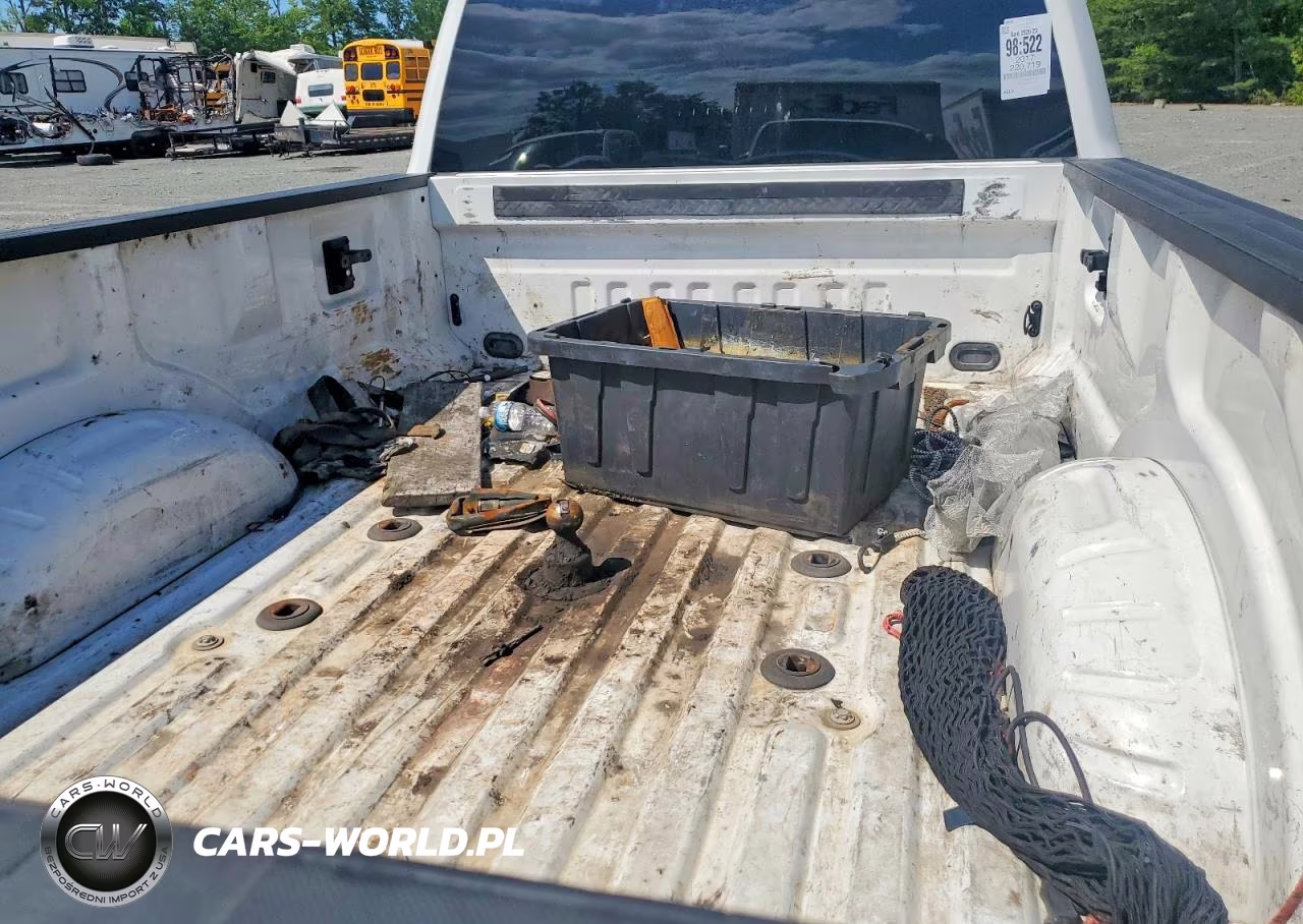 2017 Ford F350 Super Duty VIN:1FT8W3DT8HEC14028 - 10