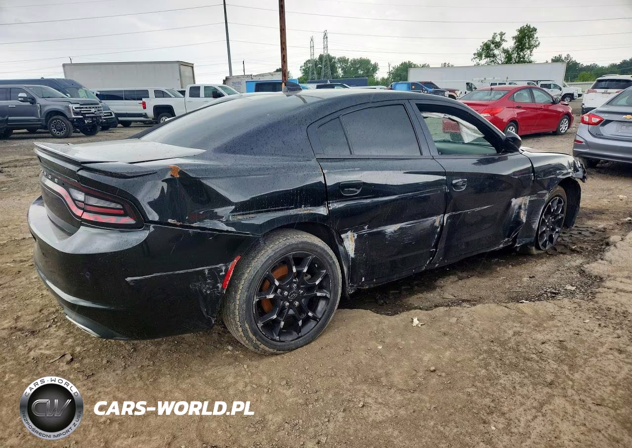 2018 Dodge Charger Gt VIN:2C3CDXJG8JH136044 - 3