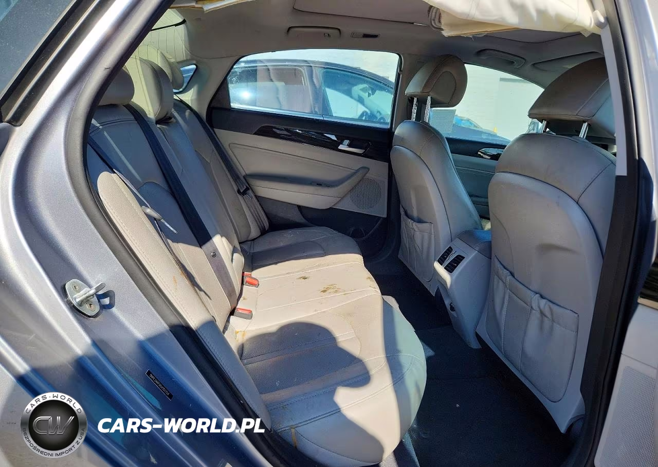 2016 Hyundai Sonata Limited VIN:5NPE34AF0GH351754 - 10