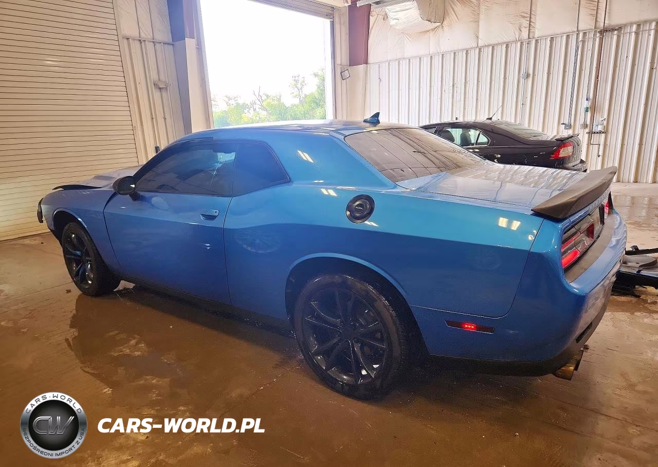 2016 Dodge Challenger R VIN:2C3CDZBT2GH114167 - 2