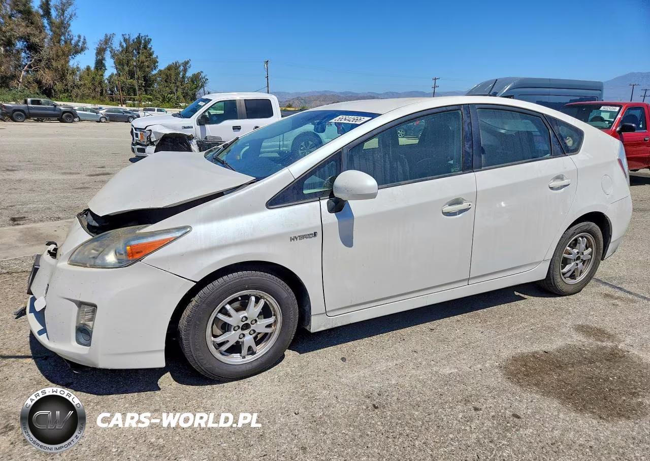 2010 Toyota Prius Iv – zdjęcie 1 z 12