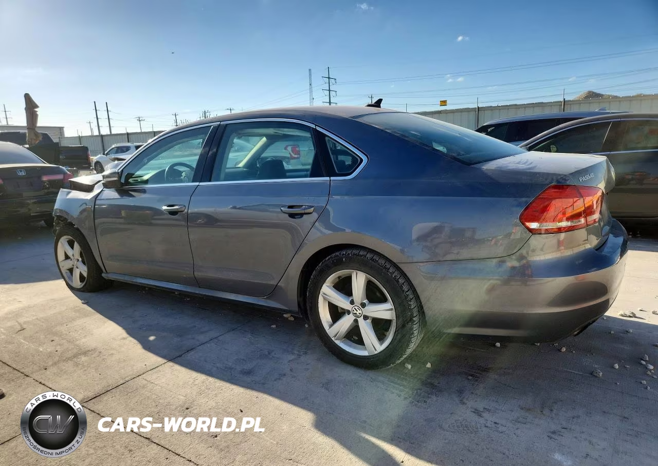 2015 Volkswagen Passat S VIN:1VWAS7A36FC120387 - 2