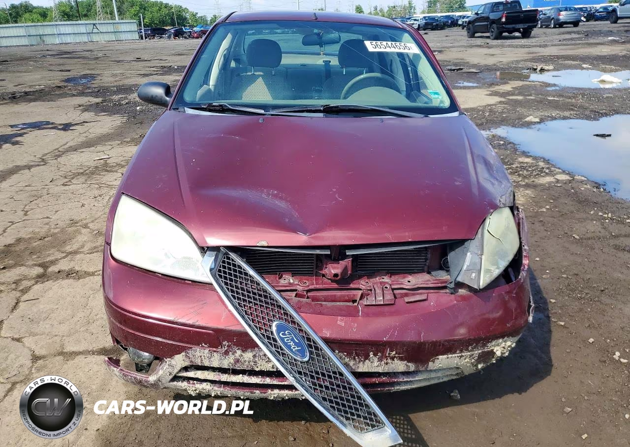2007 Ford Focus VIN:1FAHP34N37W352315 - 5