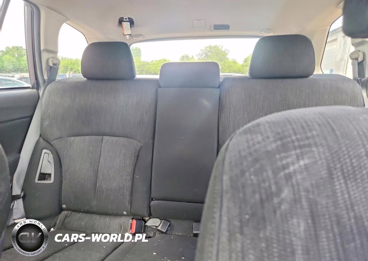 2014 Subaru Outback 2.5I Premium VIN:4S4BRCCCXE3293123 - 10