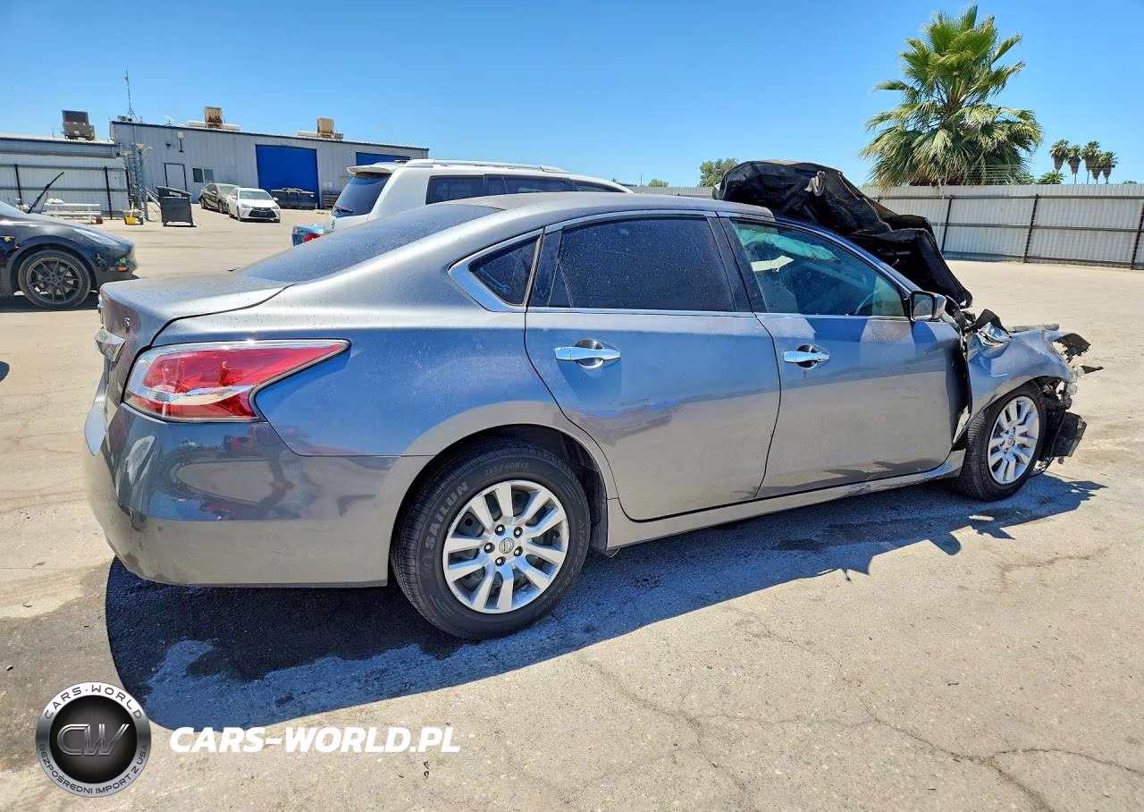 2015 Nissan Altima 2.5 S VIN:1N4AL3AP4FC261735 - 3