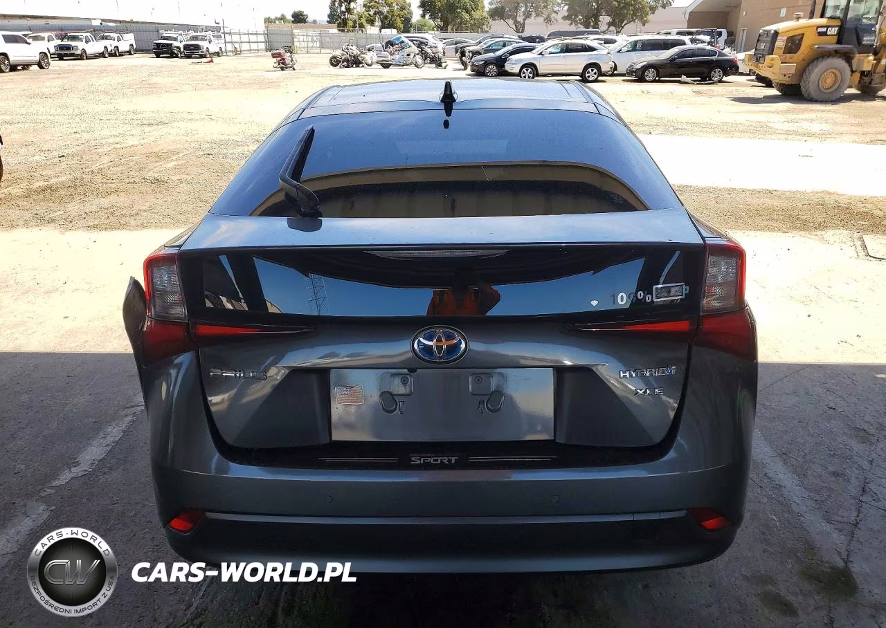 2021 Toyota Prius L Eco VIN:JTDKAMFU7M3144074 - 6