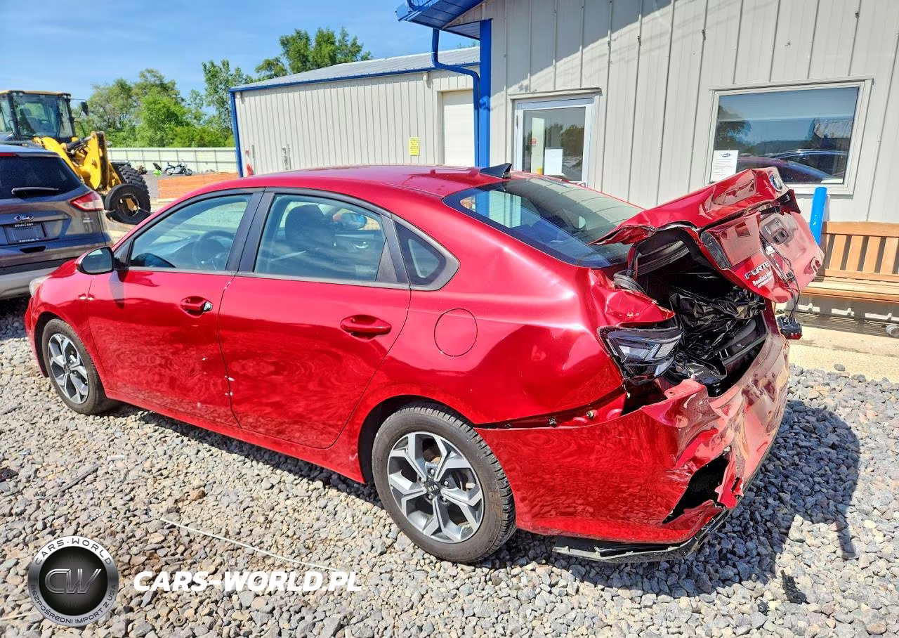 2021 Kia Forte Lxs VIN:3KPF24AD4ME379675 - 2