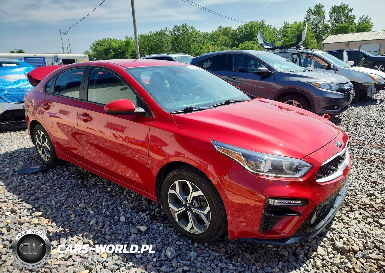 2021 Kia Forte Lxs VIN:3KPF24AD4ME379675 - 4
