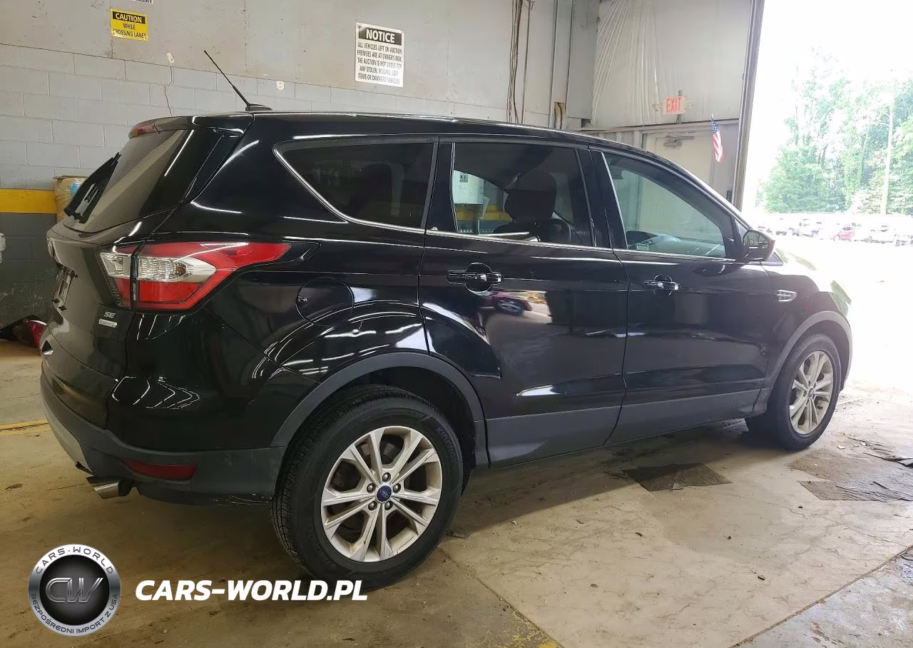 2017 Ford Escape Se VIN:1FMCU0GD7HUC07253 - 3