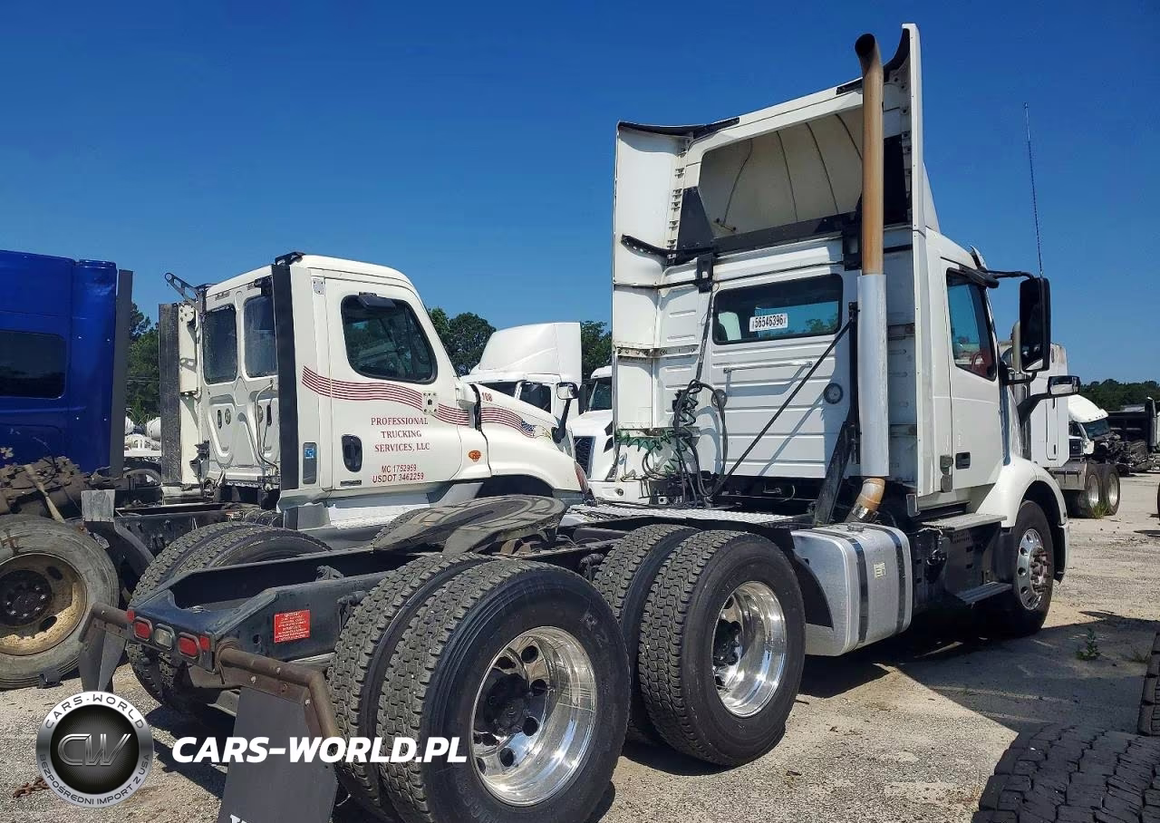 2020 Volvo Vnr Semi Truck VIN:4V4WC9EH8LN243197 - 4