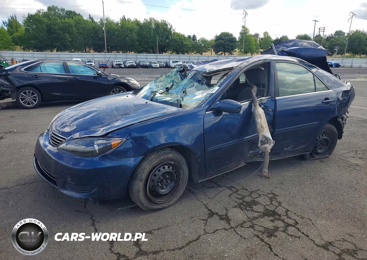 2005 Toyota Camry Le