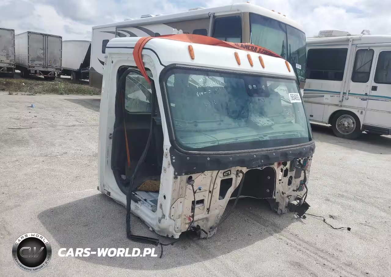 2023 FREIGHTLINER CASCADIA 1 