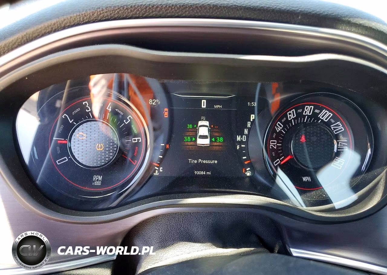 2017 Dodge Challenger Sxt VIN:2C3CDZAG2HH573852 - 9