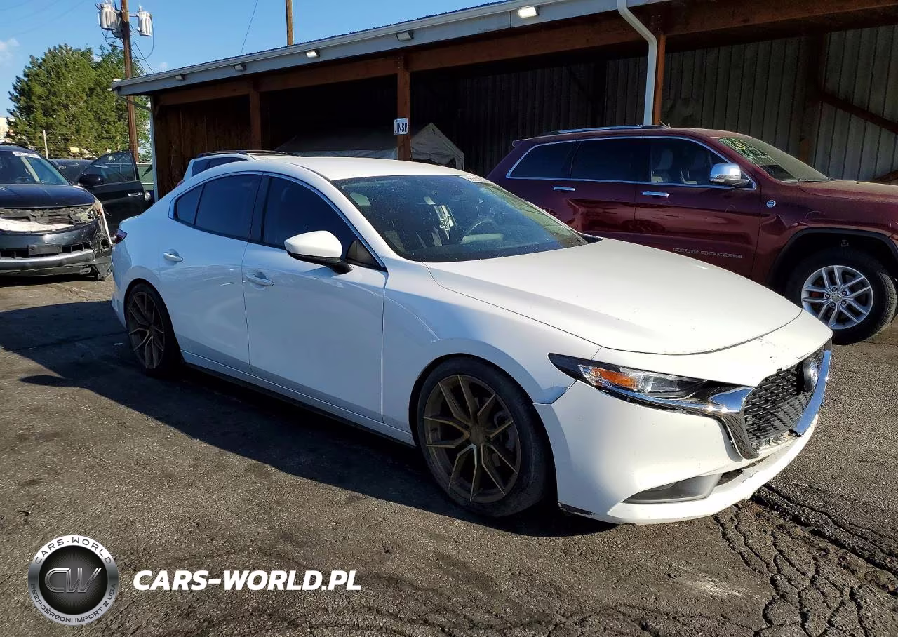 2019 Mazda 3 VIN:3MZBPABL5KM112694 - 4