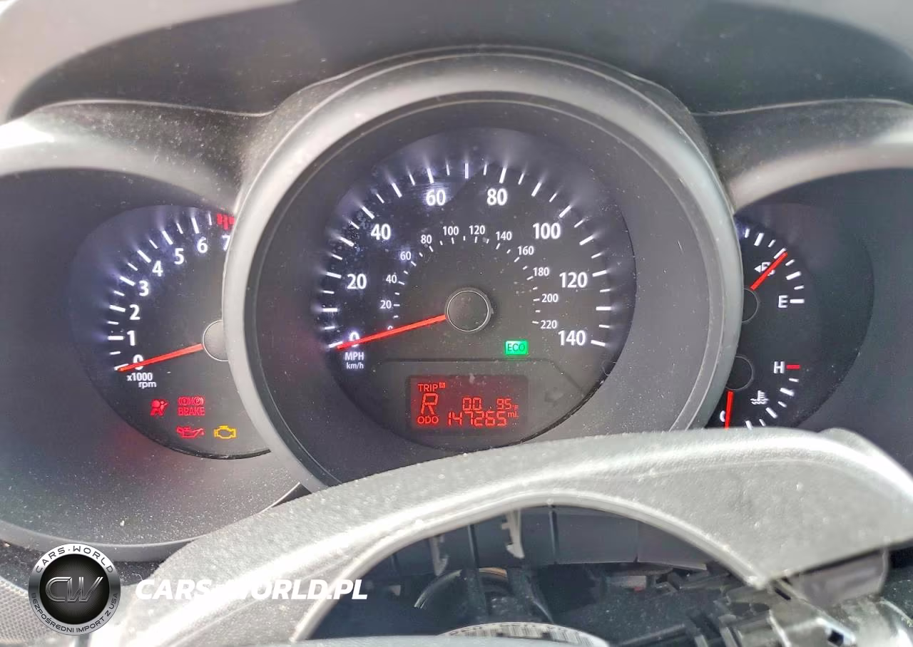 2013 Kia Soul Base VIN:KNDJT2A55D7613696 - 9
