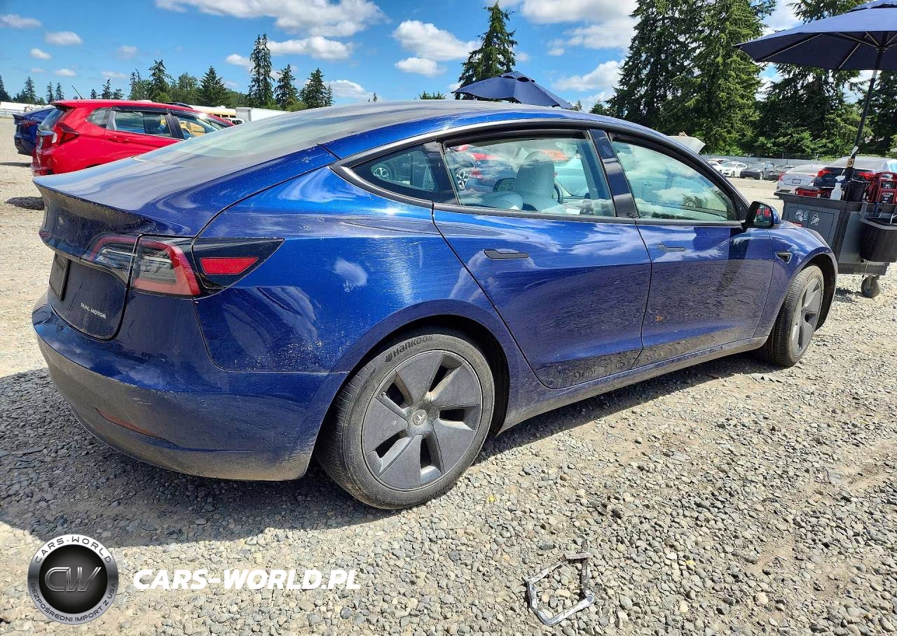2023 Tesla Model 3 VIN:5YJ3E1EB5PF632468 - 3