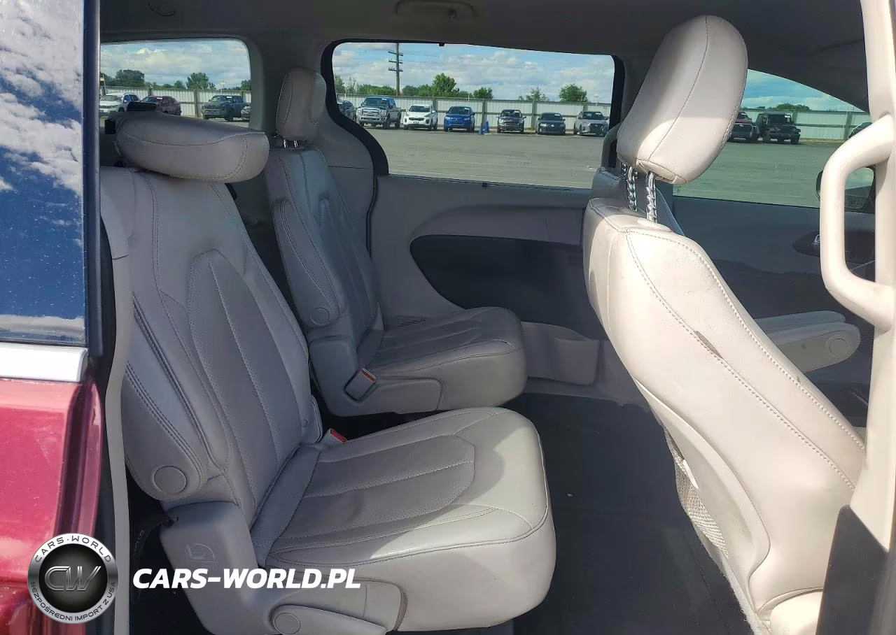2021 Chrysler Voyager Lxi VIN:2C4RC1DG1MR532039 - 11