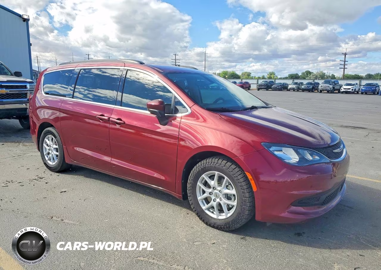 2021 Chrysler Voyager Lxi VIN:2C4RC1DG1MR532039 - 4